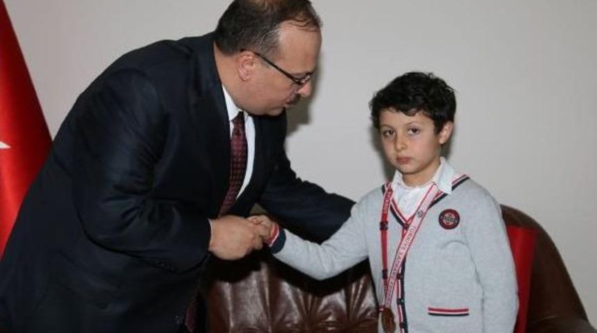 Başsavcısının Oğlu Santran&ccedil;ta T&uuml;rkiye 4'&uuml;nc&uuml;s&uuml; Oldu