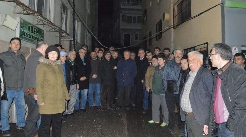 Bursa’da Lodos Sebebiyle 5 Gündür Elektrik Verilemeyen Mahalleli Ayaklandı