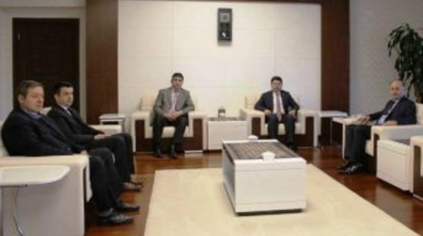 Vali Azizoğlu Ve Milletvekili Tun&ccedil;, Hastane Arsasında İnceleme Yaptı