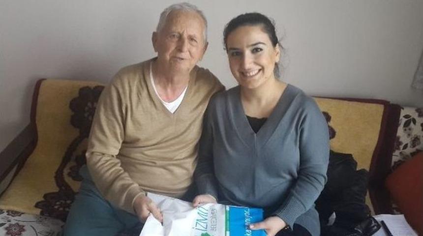 Yaşlı Ziyaretleri Mutlu Ediyor