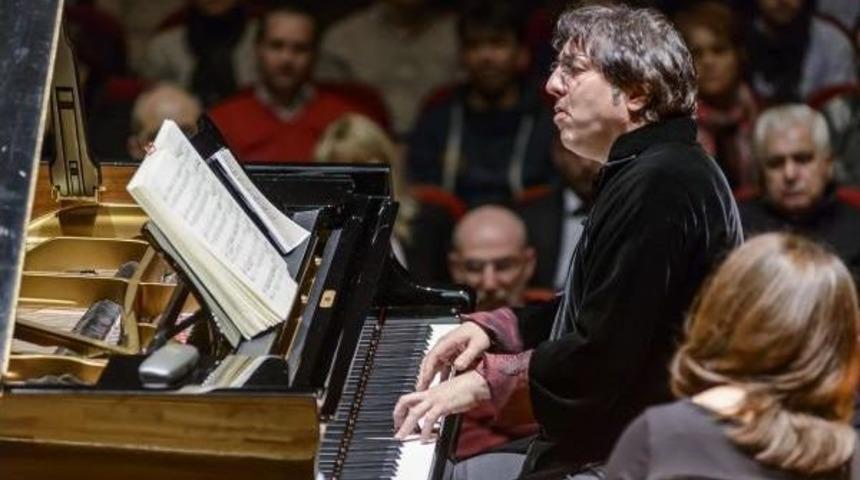 İzmir'de Fazıl Say Klasiği