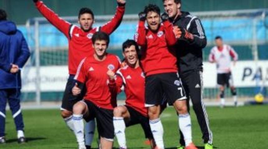 Kasımpaşa, Mersin İdmanyurdu Ma&ccedil;ı Hazırlıklarını S&uuml;rd&uuml;r&uuml;yor