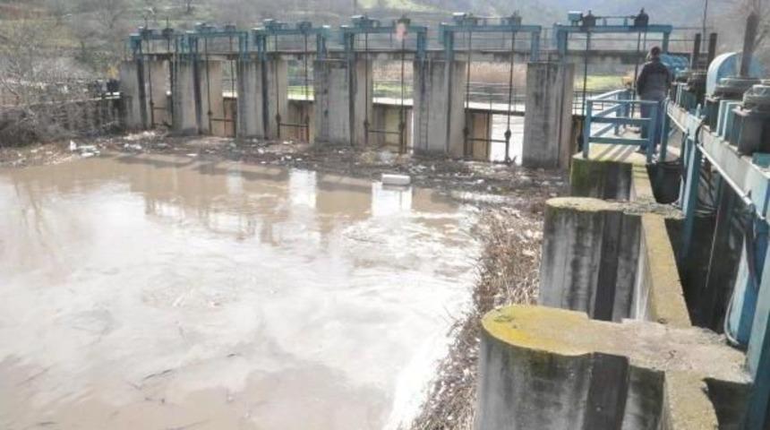 B&uuml;y&uuml;k Menderes Kayıp &Uuml;steğmeni Vermiyor