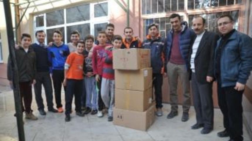 &Ouml;ğrencilerden En Anlamdı Yardım