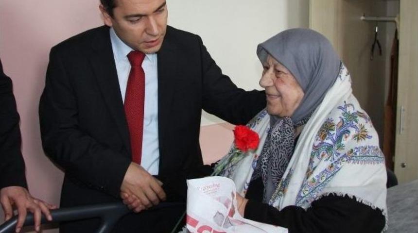 Kanser Hastalarına Moral Ziyareti