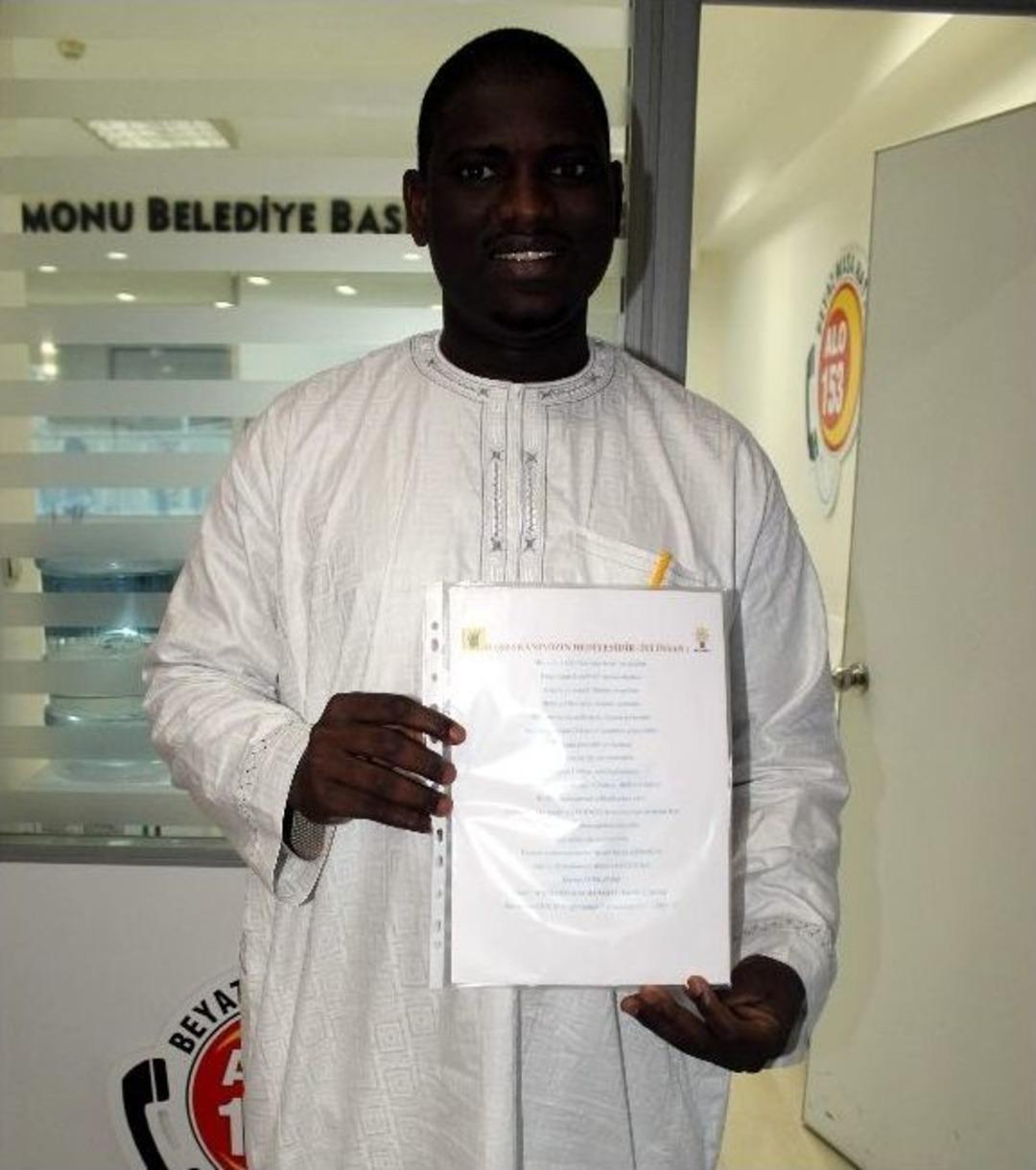 &Ccedil;adlı &Ouml;ğrenciden Davutoğlu&rsquo;na Şiir