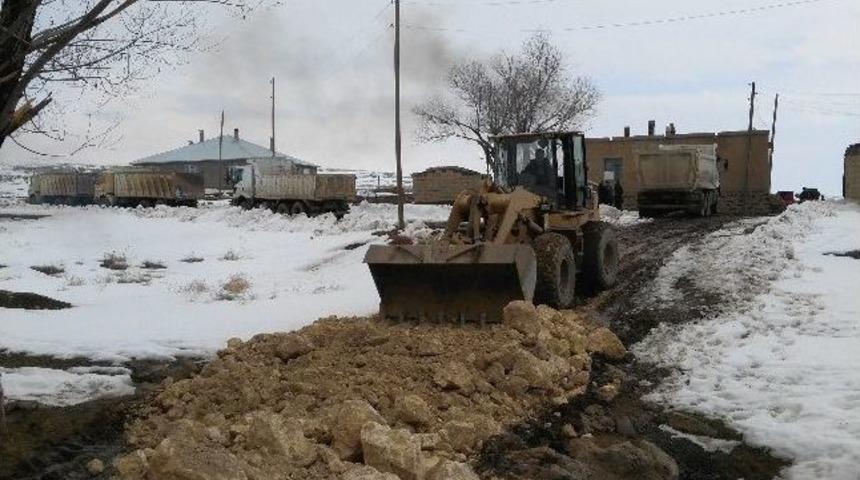 Erciş Belediyesi&rsquo;nin Kış Mesaisi