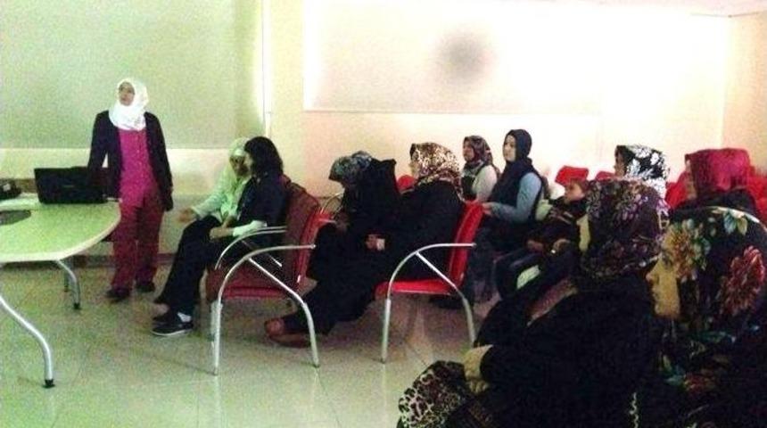 Gediz Devlet Hastanesi&rsquo;nde &lsquo;gebe Bilgilendirme Sınıfı&rsquo; A&ccedil;ıldı