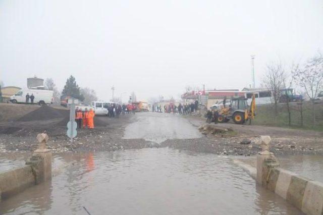 Edirne'de Yol Açıldı, Esaret Bitti