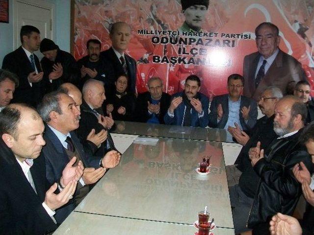 Mhp Eskişehir Odunpazarı İlçe Başkanı Serdar Ulucan Mazbatasını Aldı