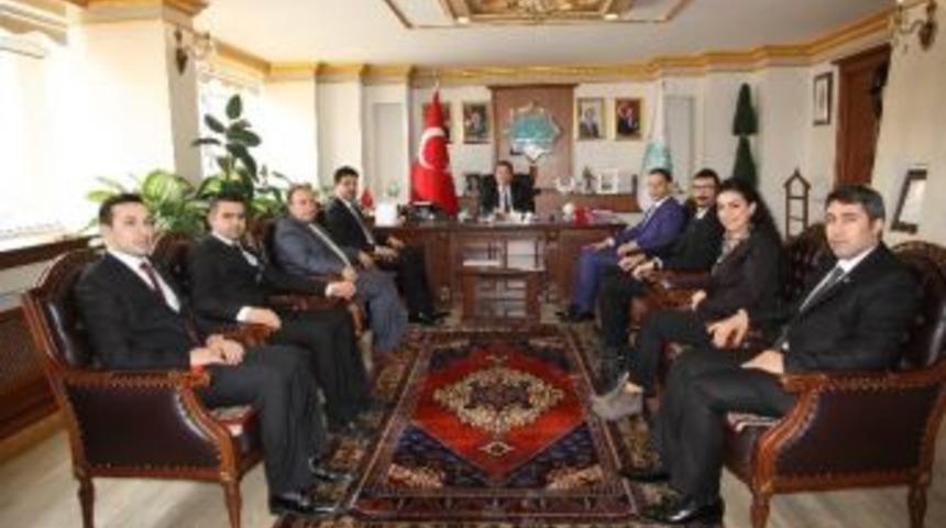 Uluslararası Vizyon Gen&ccedil;lik Derneği&rsquo;nden Başkan Yazgı&rsquo;ya Ziyaret