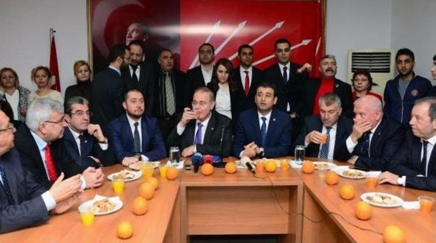 Chp'li &Ouml;ztrak: Cumhurbaşkanının Talimatıyla Banka Kapatılmaktadır