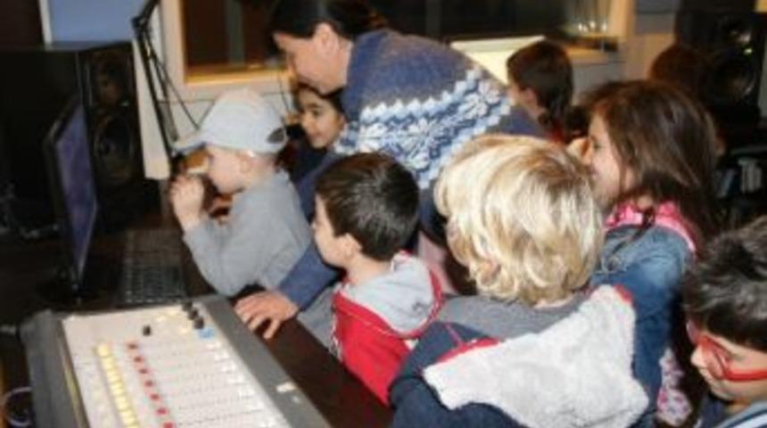 Bodrumlu Miniklerin Radyo Heyecanı