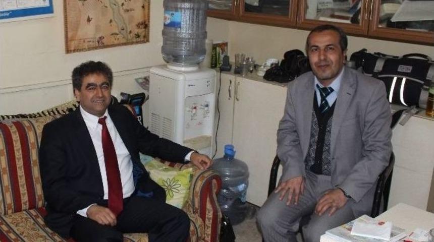 Prof. Dr. Akkurt, İha&rsquo;yı Ziyaret Etti