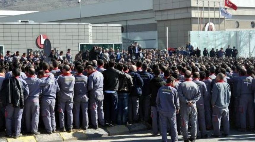 Boytaş Iş&ccedil;ileri Iş Bıraktı, Holding &Ouml;n&uuml;nde Toplandı