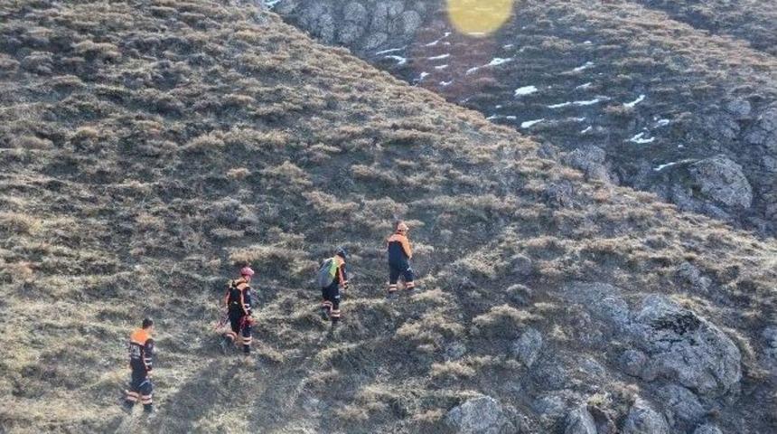 Afad, Dağda Kalan Ke&ccedil;ileri Kurtardı