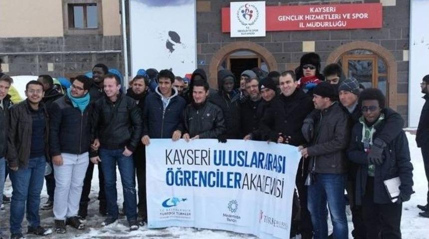 Uluslararası Akademi &Ouml;ğrencilerine Erciyes Gezisi