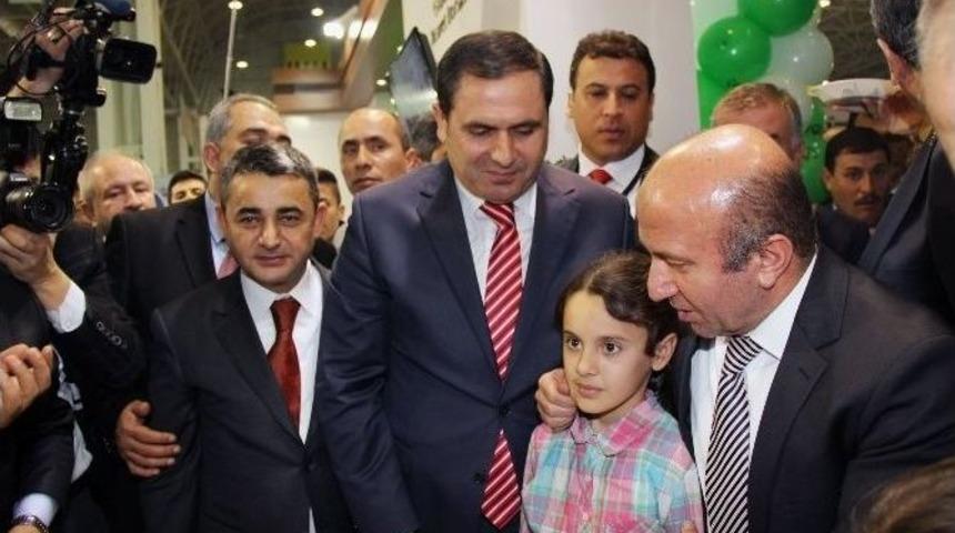 Tarım Bakan Yardımcısı Arzu, Gtb Standını Ziyaret Etti