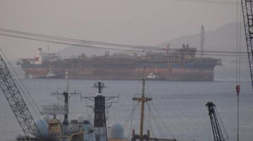 Tartışılan Gemiye Izin &Ccedil;ıktı (2)