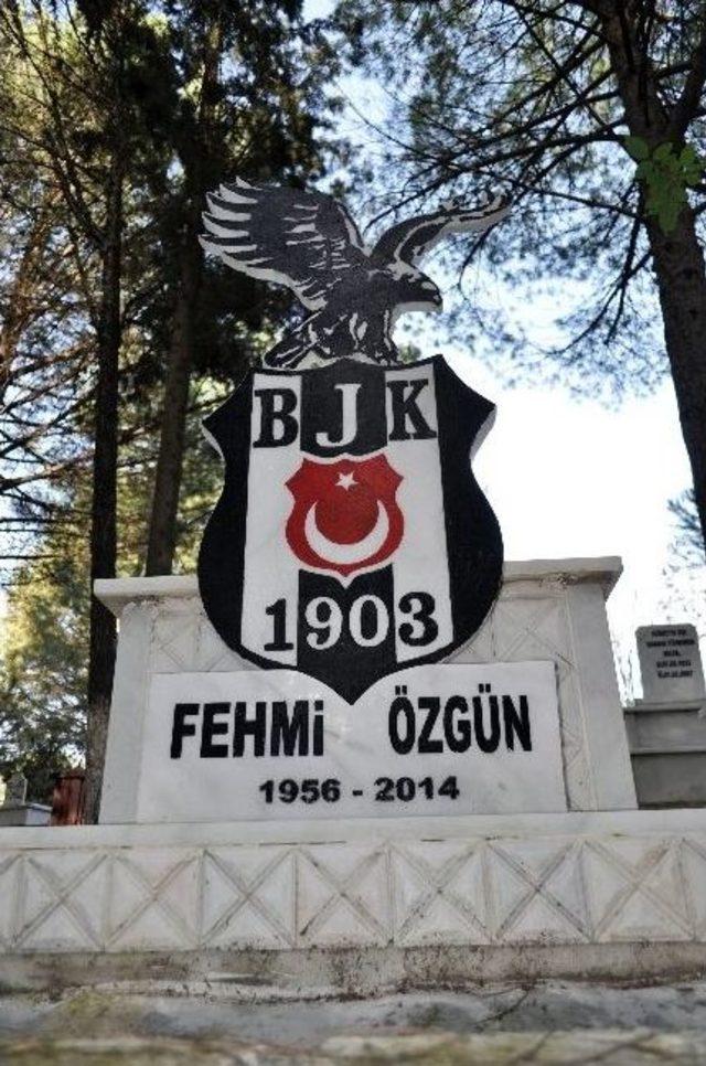 (özel Haber) Beşiktaş Sevdasını Mezara Taşıdılar