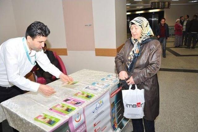 Nazilli Devlet Hastanesi’nde Kanser Standı Açıldı