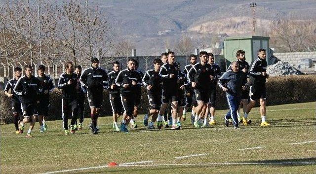 Kayserispor, Gaziantep Büyükşehir Belediyespor Maçı Hazırlıklarını Sürdürüyor