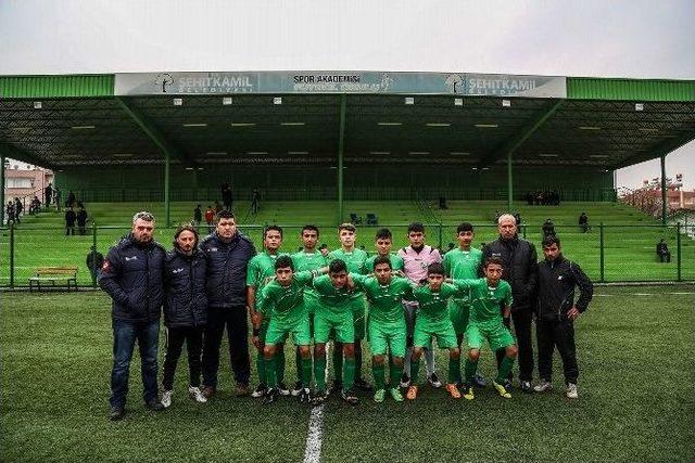 Futbol Alt Yapısında Akademik Eğitim Şehitkamil’i Zirveye Taşıdı