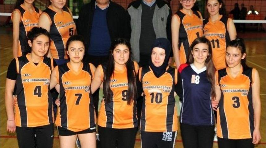 Yozgat&rsquo;ı Temsil Edecek Voleybol Takımları İddialı