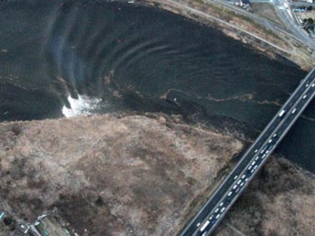 Sular çekildi, felaketin boyutu ortaya çıkıyor 26