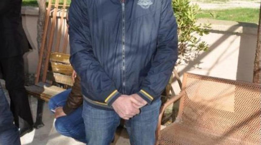 İtalya'daki Kazada &Ouml;len Denizci Toprağa Verildi