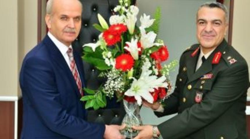 Tugay Komutanı Arslan&rsquo;dan Rekt&ouml;r &Ccedil;elebi&rsquo;ye Ziyaret