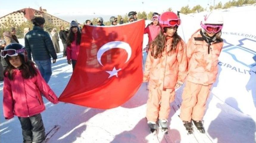 Yakutiye İle 400 &Ccedil;ocuk Daha Kayak &Ouml;ğrendi