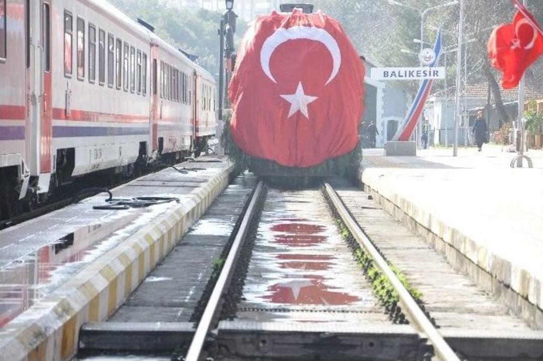 Atat&uuml;rk&rsquo;&uuml;n Balıkesir&rsquo;e Gelişinin 92. Yıl D&ouml;n&uuml;m&uuml; Kutlandı