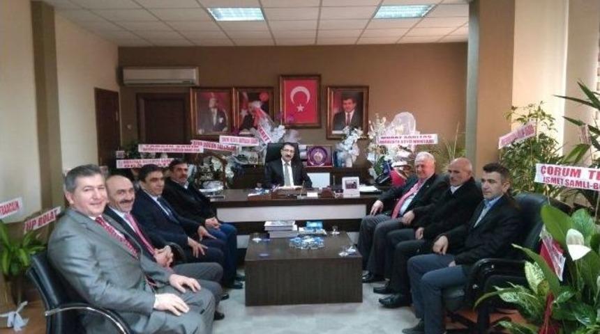 Chp&rsquo;li Başkandan Ak Parti&rsquo;ye Kutlama Ziyaret