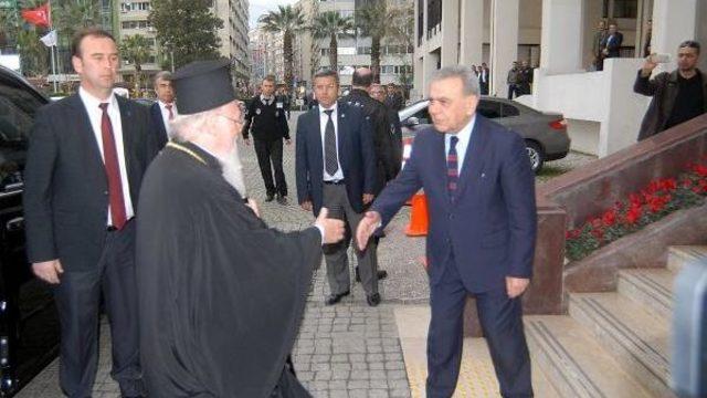 Patrik Bartholomeos, İzmir Ziyaretinin Ilk Gününde Ayin Yönetti (2)