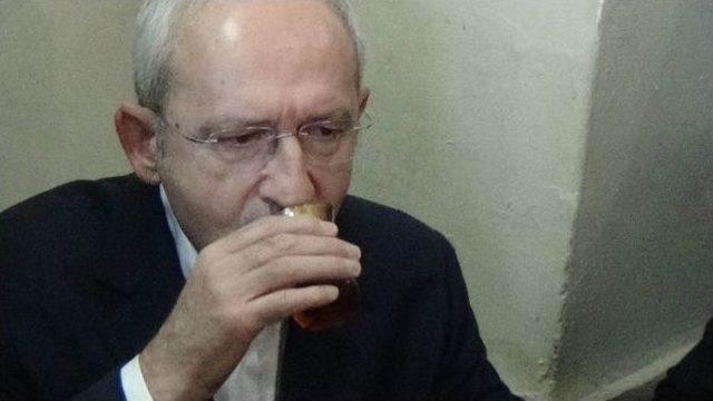 Kemal Kılıçdaroğlu İşçi Ve Esnafları Ziyaret Etti