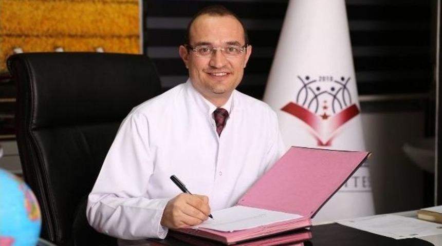 En Gen&ccedil; Profes&ouml;r Ak Parti&rsquo;den Siyasete Giriyor