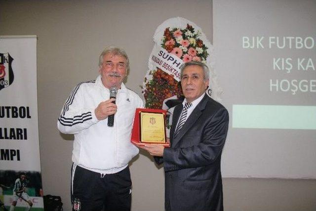 Beşiktaş Futbol Okulları’nın Kuşadası Kampı Sona Erdi