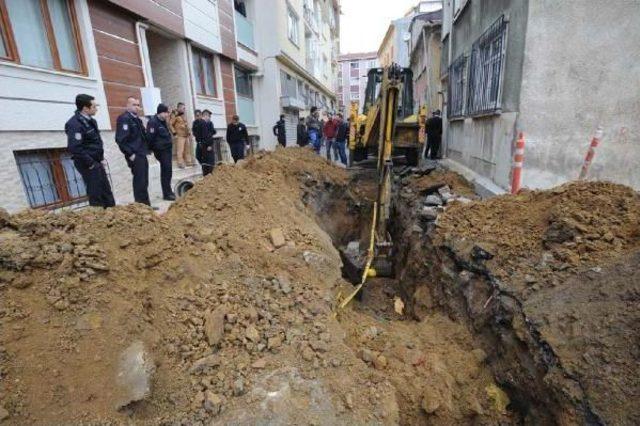 İski, İgdaş Borusunu Deldi, Işçi Kanala Düştü