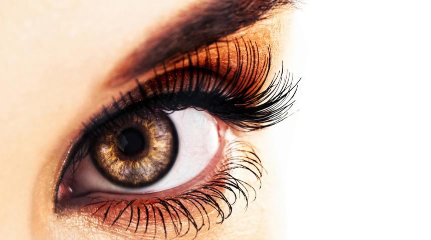  G&ouml;zde u&ccedil;uşan cisimler neye işaret?