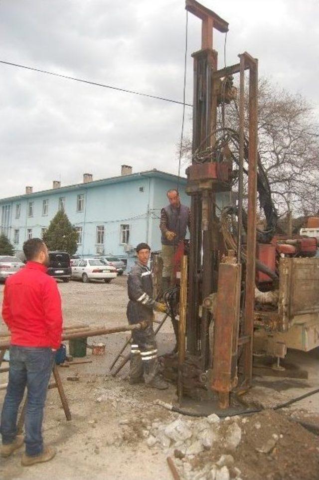 Yeni Hükumet Konağı İnşası İçin Sondaj Çalışmaları Başladı