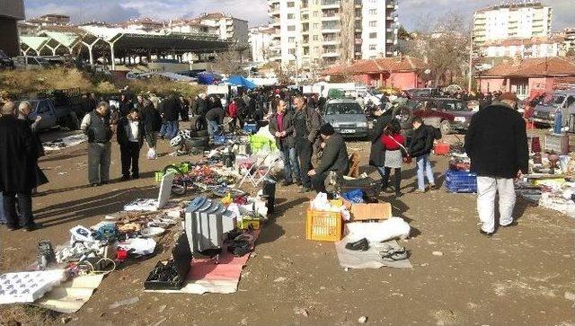 Kırıkkale’de İkinci El Eşya Pazarı’na Yoğun İlği