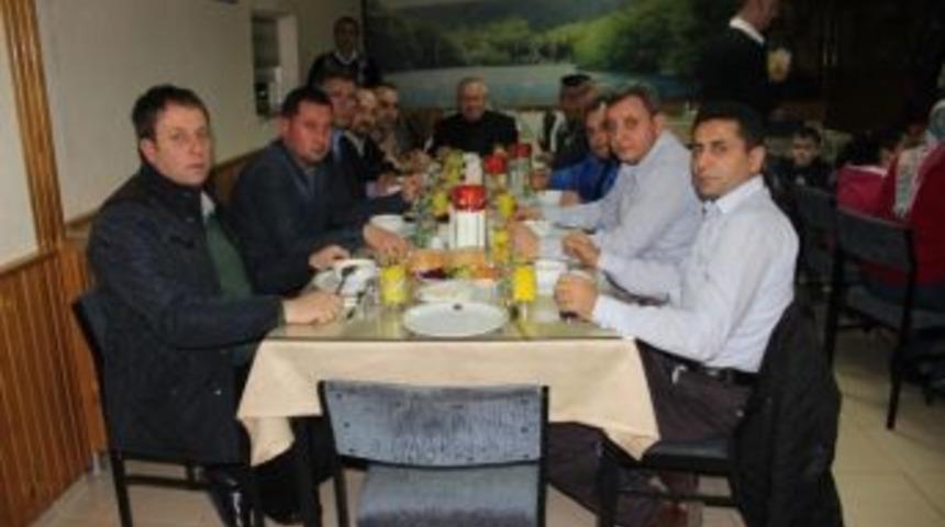 Yeni &Ccedil;anspor&rsquo;da Eski Ve Yeni Y&ouml;neticiler Yemekte Buluştu