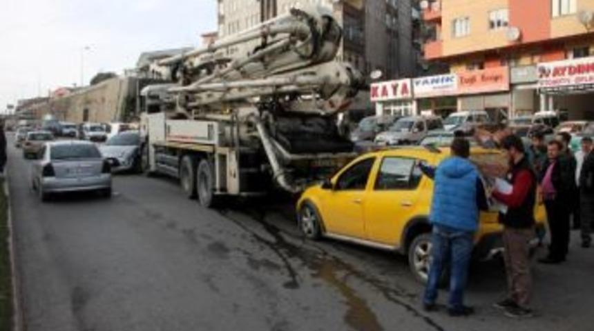 Ereğli'de Zincirleme Kaza: 1 Yaralı