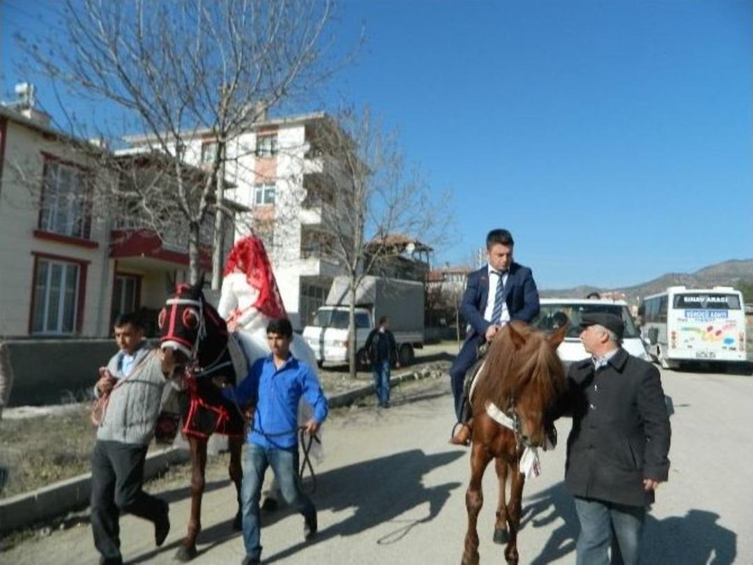 Jokeyin Gelin Alması B&ouml;yle Olur