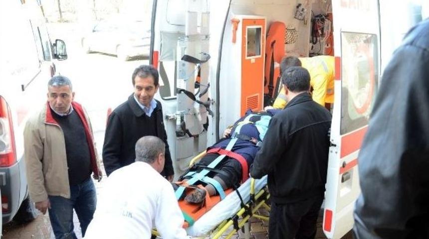 G&ouml;ksun&rsquo;da Kaza: 1&rsquo;i &Ccedil;ocuk 4 Yaralı