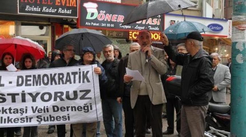 Balıkesir'de Zorunlu Din Dersine Tepki Eylemi