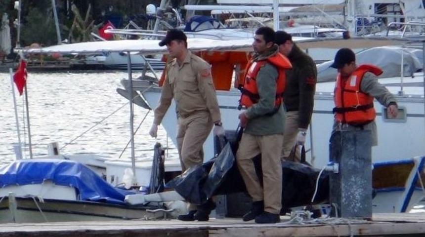 M&uuml;ltecilerin Cesetleri İskeleye &Ccedil;ıkarıldı