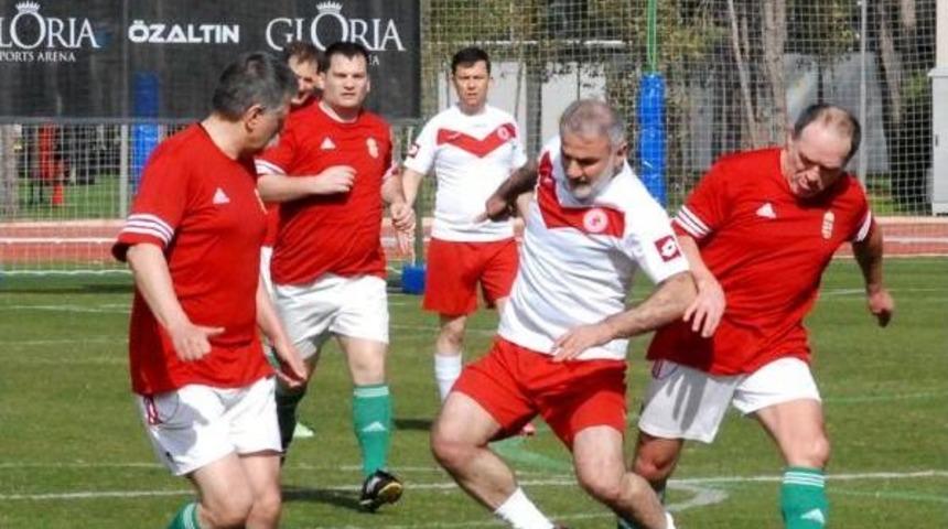 Parlamenterlerde Şampiyon Macaristan