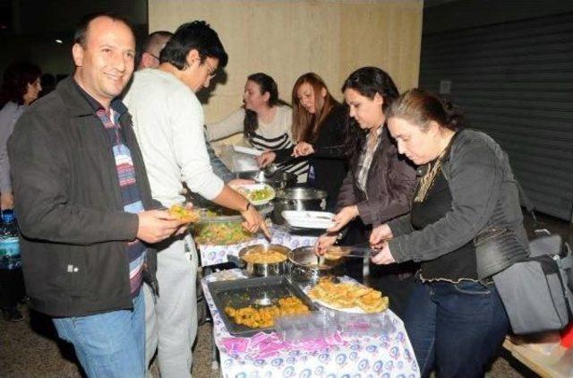 Hastalara Kan, Yakınlarına Yemek